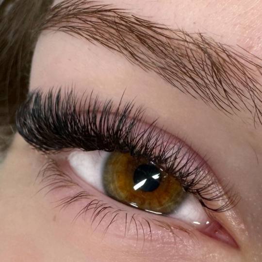 Moel beauty #zagreb Nadogradnja trepavica Nadopuna klasičnih trepavica - do 3 tjedna