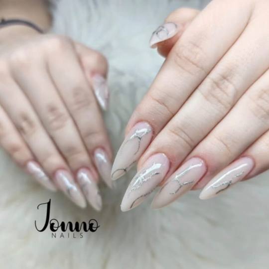 Jonno Nails #zagreb Korekcija noktiju Korekcija noktiju gelom -dužina 4-5