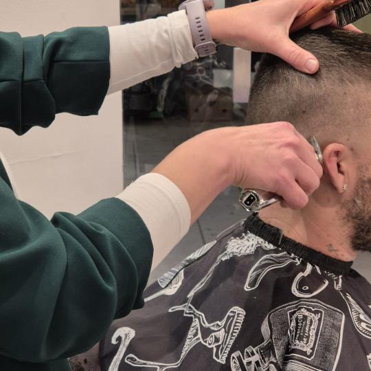 Škare & Britva Barber #split Muško šišanje Muško šišanje