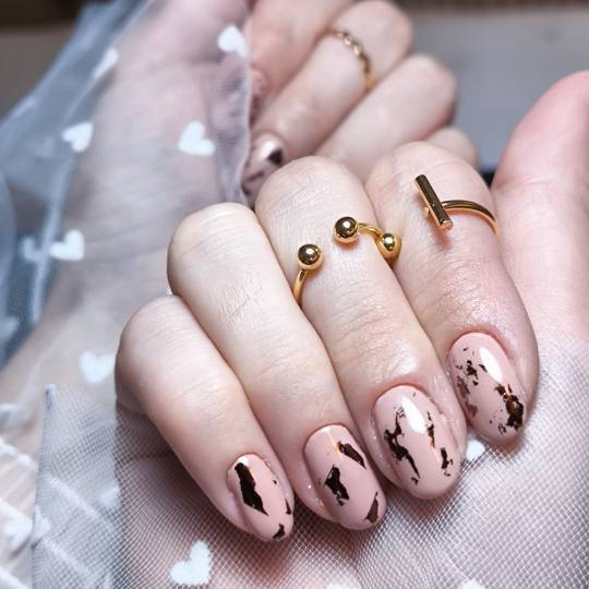 Beauty studio Maja #zagreb Gel lak Ojačani trajni lak - ruke s veličina