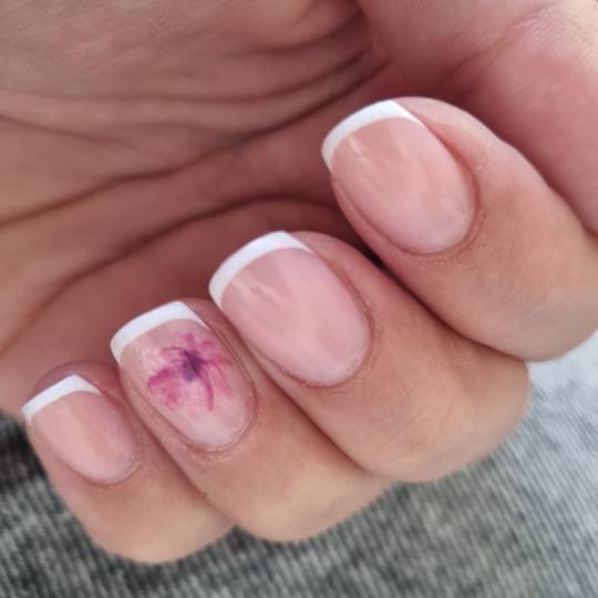 Beautique Nina #zagreb Nadogradnja noktiju Ugradnja noktiju S dužina