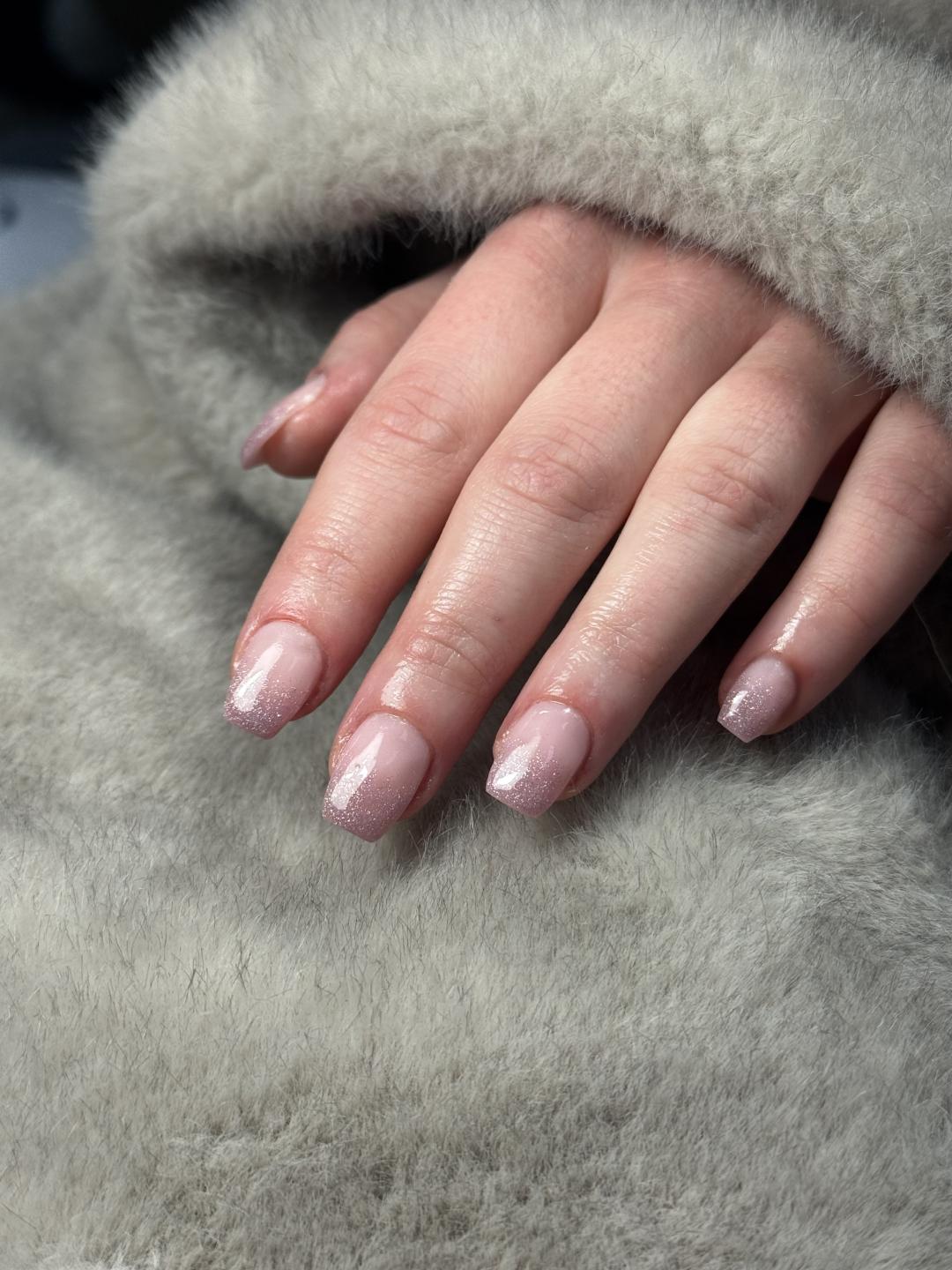 Alma #zapresic Korekcija noktiju Korekcija gela