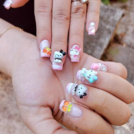 Empire Nails #zagreb Korekcija noktiju Dodatni ukrasi po noktu Nadopuna M dužine & srednji nail art