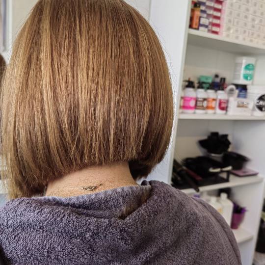 Wikleraj & Frajeraj #zagreb Žensko šišanje Žensko šišanje - kratka kosa