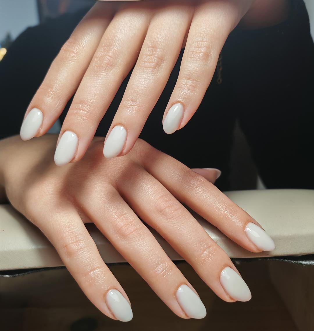 Beautique Nina #zagreb Gel lak KLASIČNA MANIKURA + GRADIVNI (OJAČANI) TRAJNI LAK