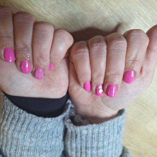 Zvončica #rijeka Manikura Comby manikura + trajni lak