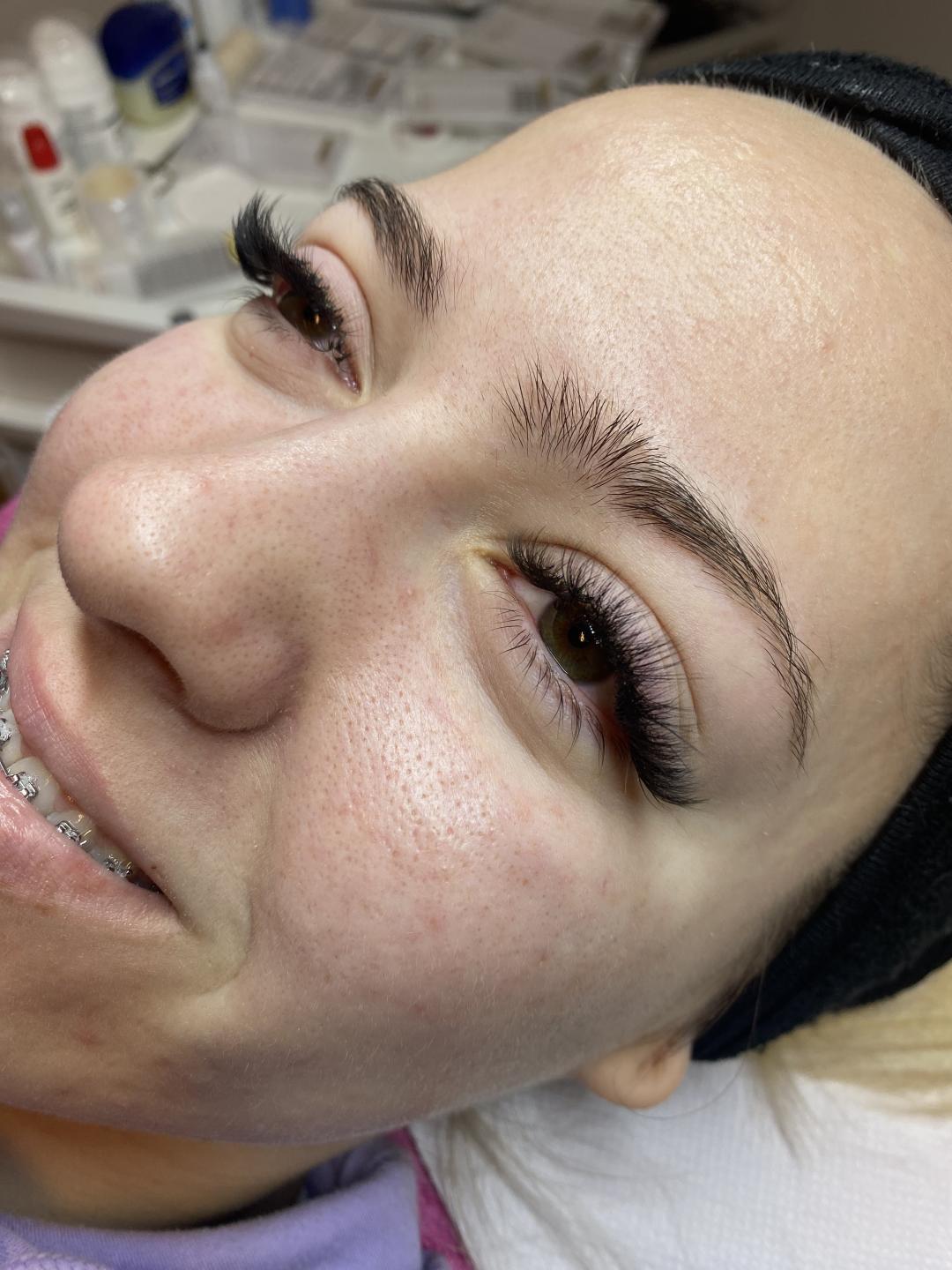 Ugradnja trepavica - volumen - Nefertiti Studio, Zagreb Nadogradnja trepavica Lice Nadogradnja trepavica, Zagreb, Peščenica – Žitnjak