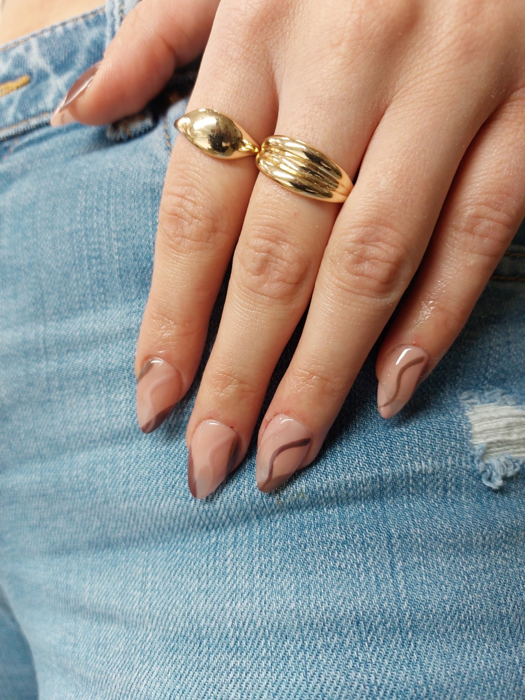 Ugradnja šablonama M - JOY Beauty Touch, Zagreb Nadogradnja noktiju Nokti Nadogradnja noktiju, Zagreb, Trešnjevka – jug