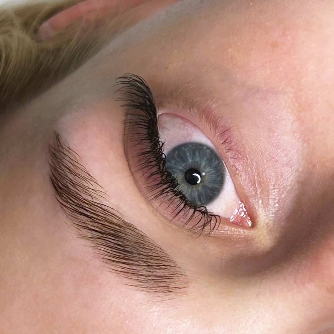 Zen Spot #zagreb Nadogradnja trepavica Ugradnja mega volumena