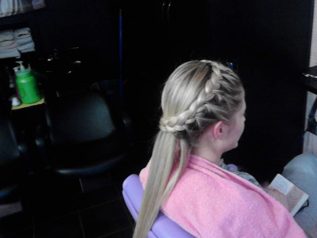 Studio HM #zagreb Feniranje i stiliziranje Fen frizura - duga kosa