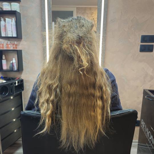 Mary 2M #zagreb Pranje kose Žensko šišanje + pranje kose - duga kosa Spasila što se spasiti da t