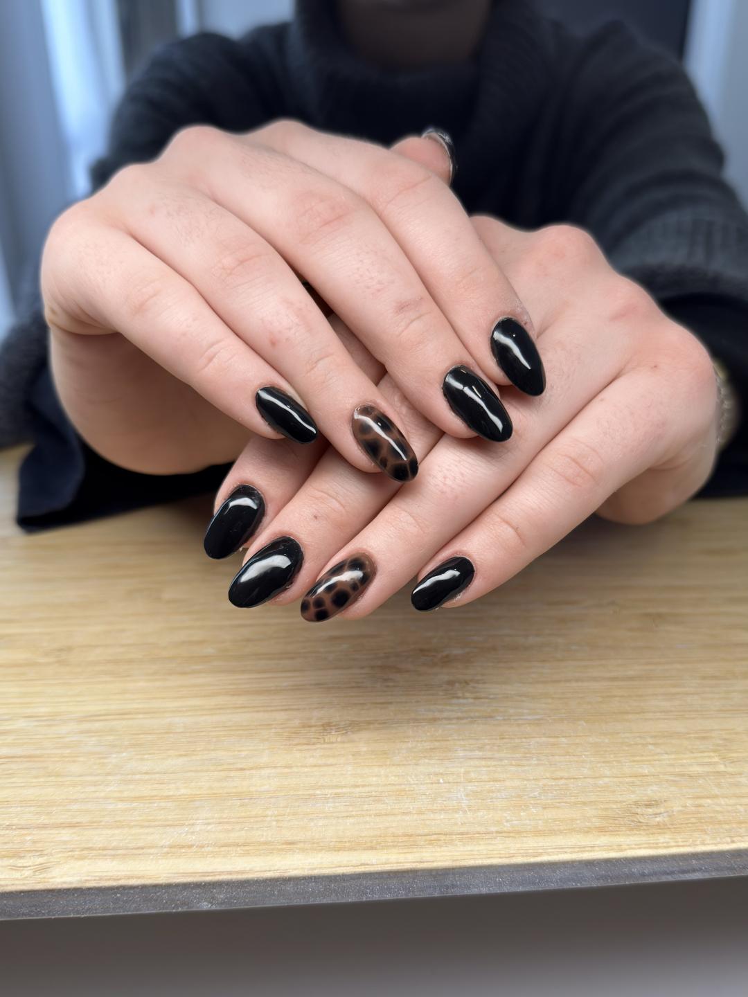 Minie 1 #zapresic Korekcija noktiju Korekcija noktiju- na moj rad