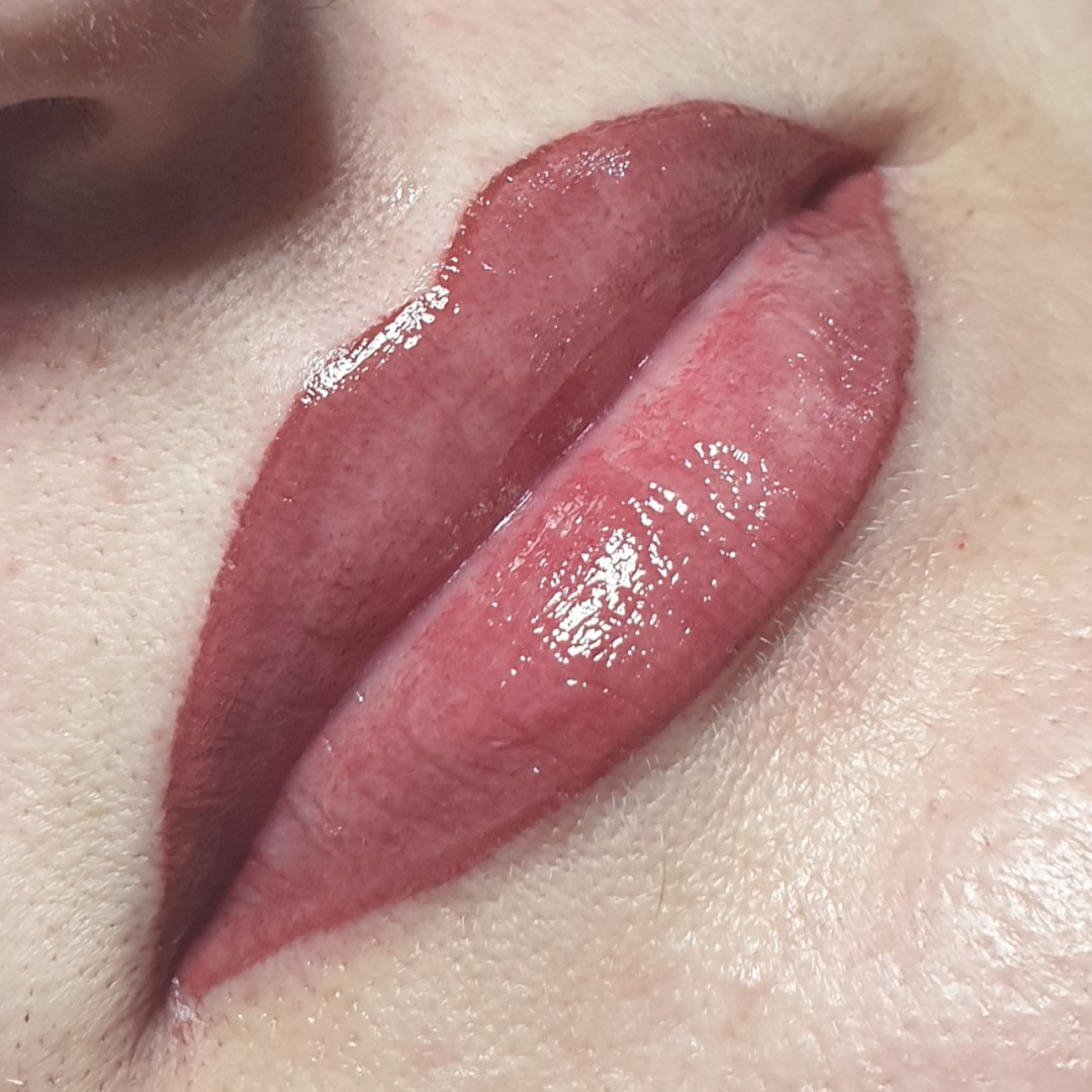 Linico #zagreb Trajna šminka Puno oblikovanje usana sa šatiranjem 3D-2 termina