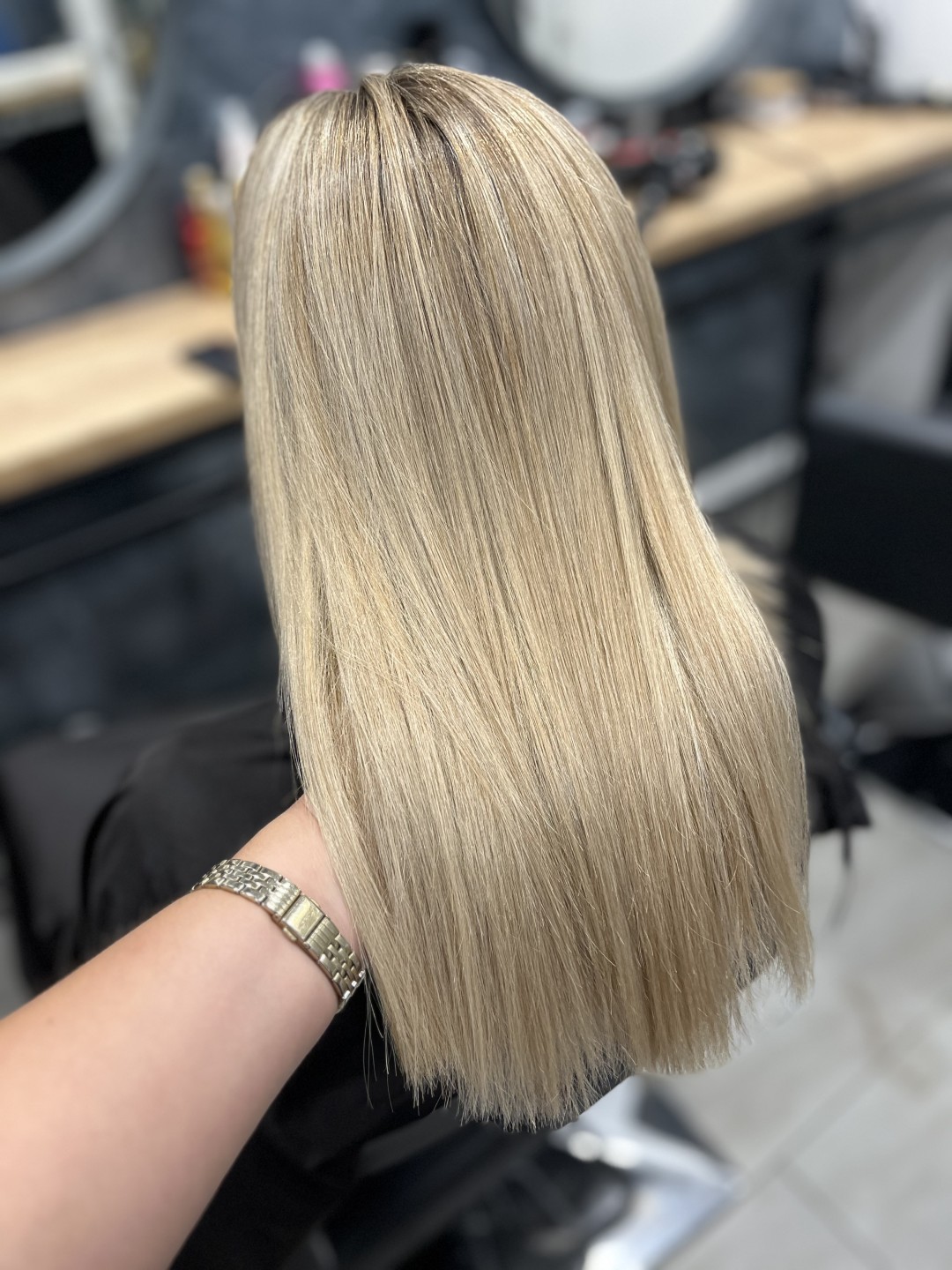 Hairshow #zagreb Pramenovi Airtouch pramenovi - poluduga kosa