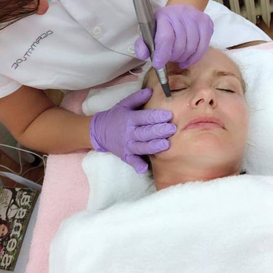 Antiage beauty room Lady Goga #zagreb Tretman lica  ➡️Dermatude Meta terapija,nova razina pomla