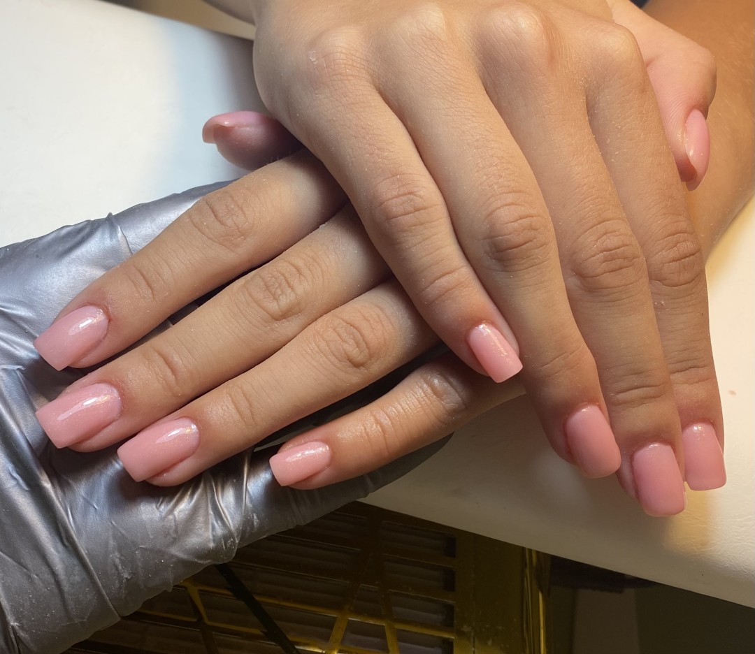 Gel na prirodne nokte - Lash and Brow studio, Rogoznica Tretmani ruku Nokti Tretmani ruku, Rogoznica, Centar