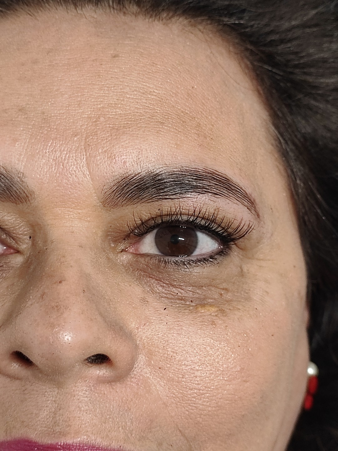 Brow lift - Glow Differently, Zagreb Obrve Lice Obrve, Zagreb, Donji grad - Centar