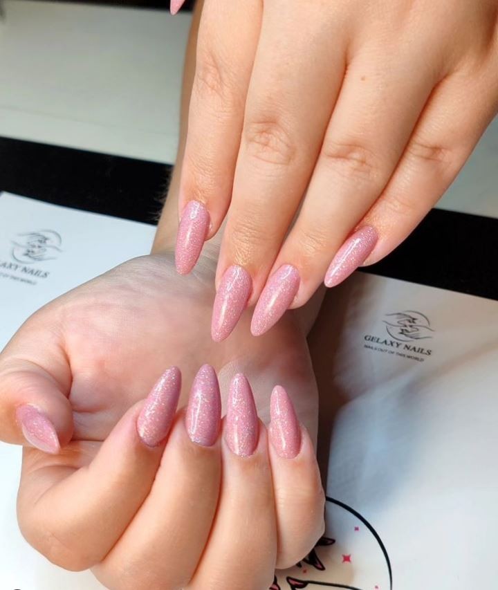 Gelaxy x Motus #zagreb Nadogradnja noktiju Ugradnja noktiju