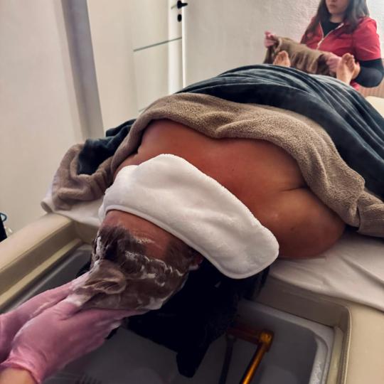 Miris, dodir i osmijeh usluga