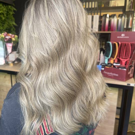 Epic Hair Design usluga