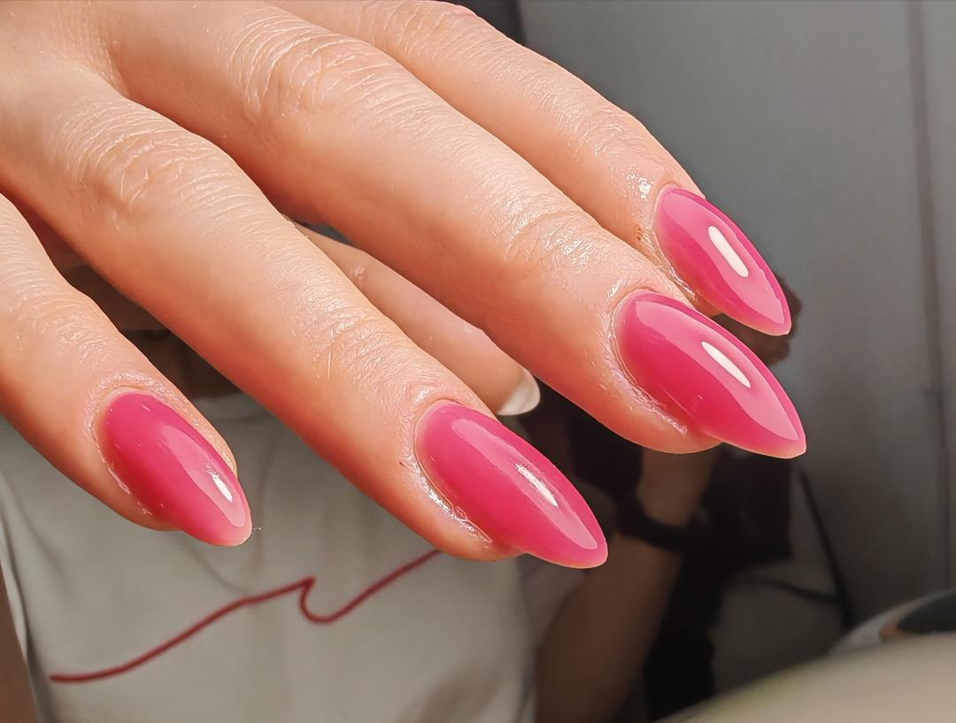 KLASIČNA MANIKURA + GRADIVNI (OJAČANI) TRAJNI LAK - Beautique Nina, Zagreb Gel lak Nokti Gel lak, Zagreb, Trešnjevka – sjever