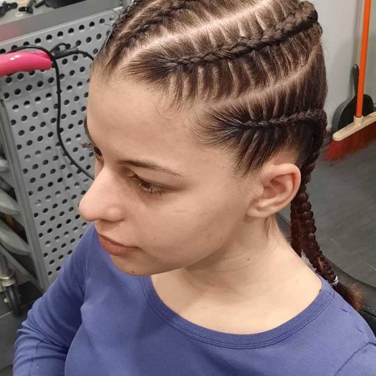 Studio Divas #rijeka Pletenice, kike, punđe Pletenica - jedna