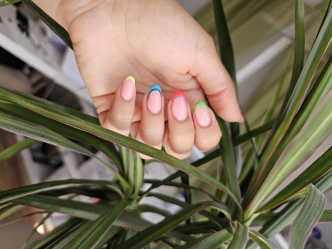 Manikura + trajni lak - Lorena's magic, Zagreb Manikura Nokti Manikura, Zagreb, Trnje