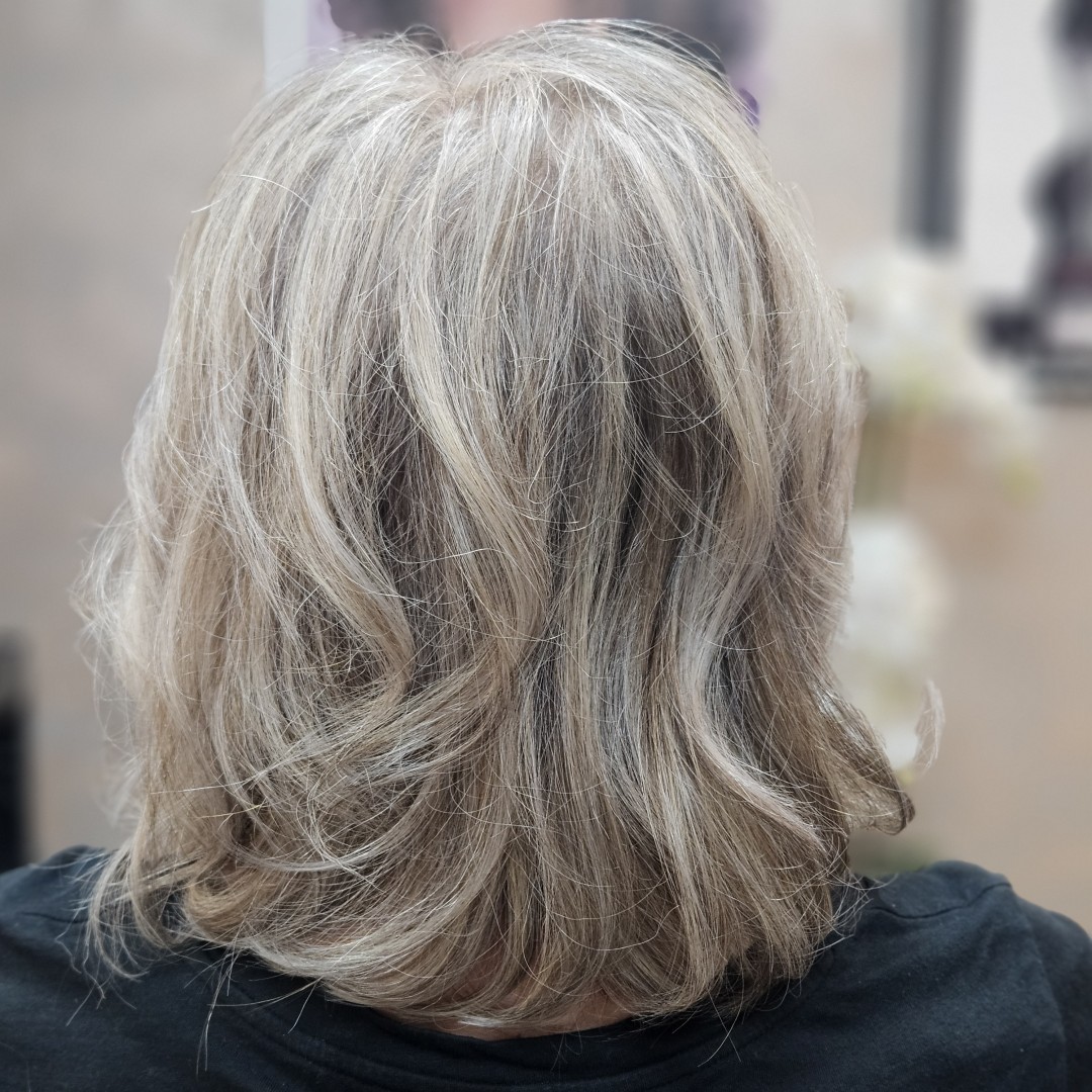 Mary 2M #zagreb Pramenovi Klasični pramenovi - poluduga kosa