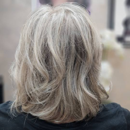 Mary 2M #zagreb Pramenovi Klasični pramenovi - poluduga kosa Neželjena boja velikoj većini žena 