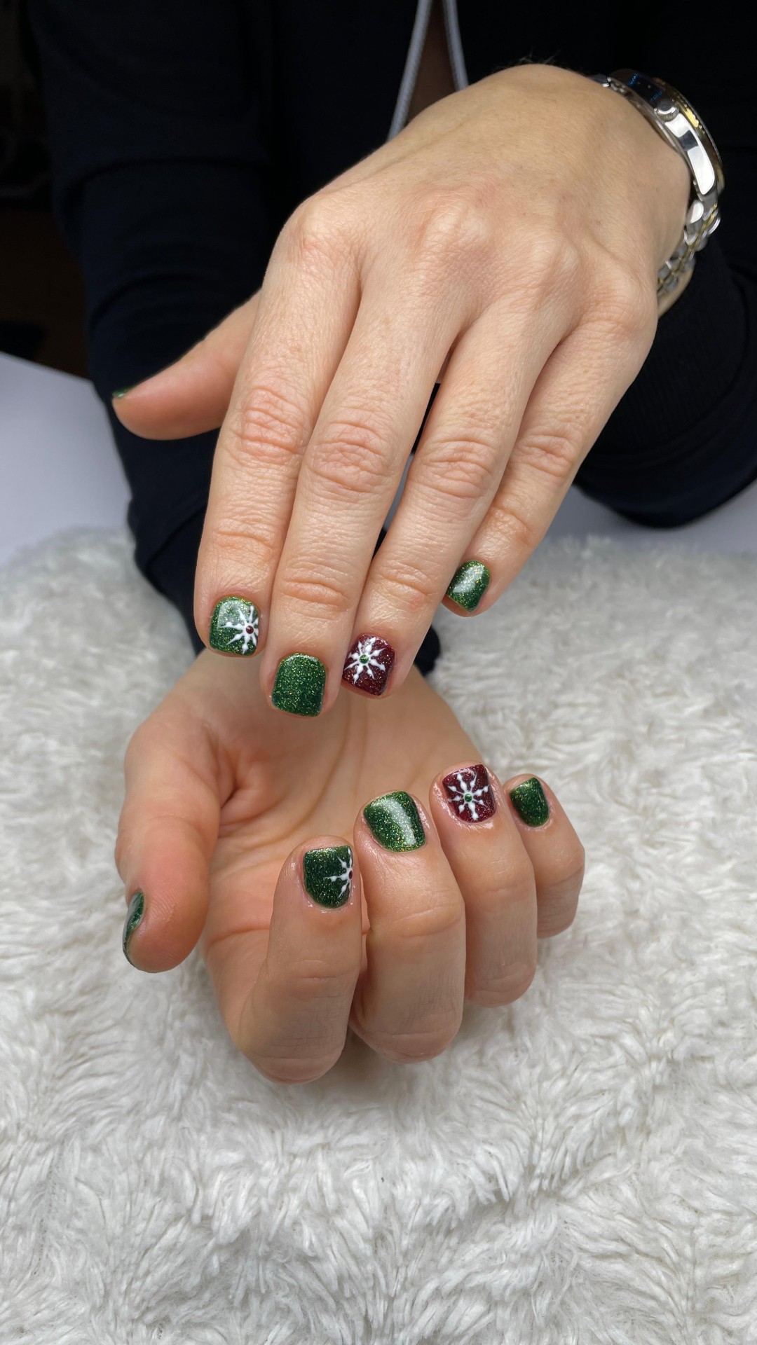 Manikura + trajni lak - Nails & Beauty Studio Mánu, Zagreb Manikura Nokti Manikura, Zagreb, Novi Zagreb – istok