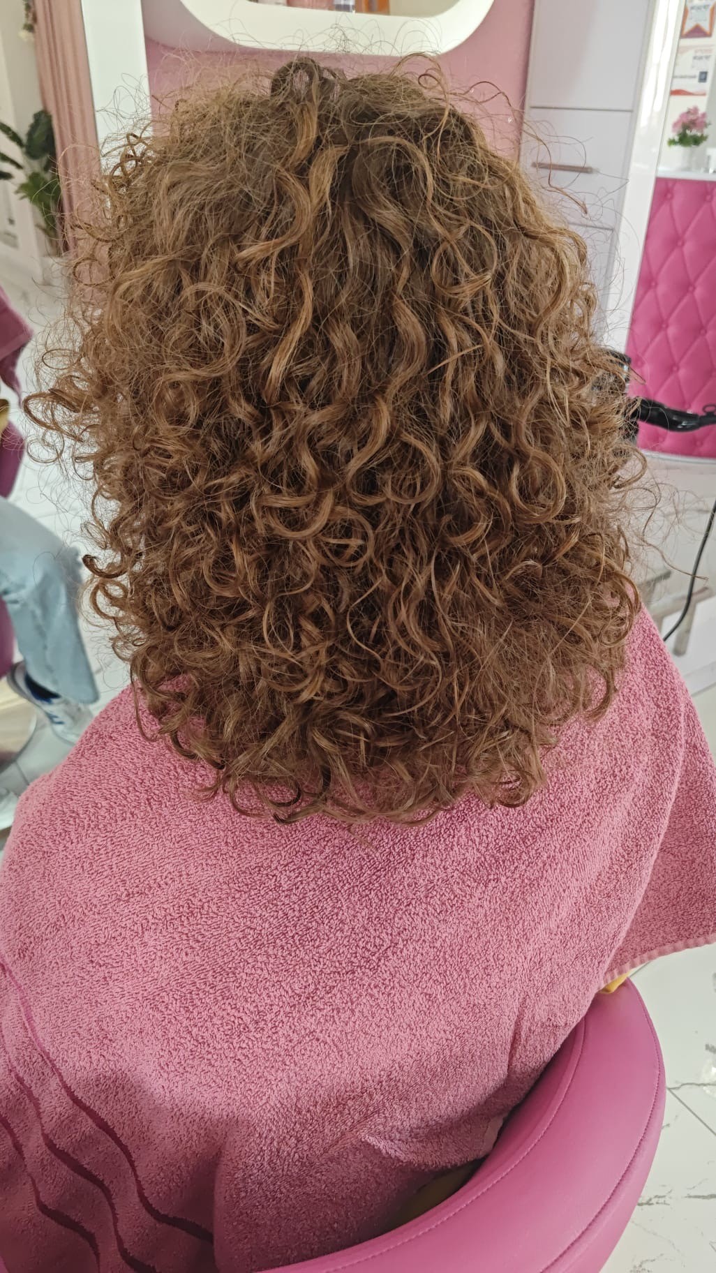 Beauty Studio Amina #zagreb Minival Minival + fen frizura - poluduga kosa