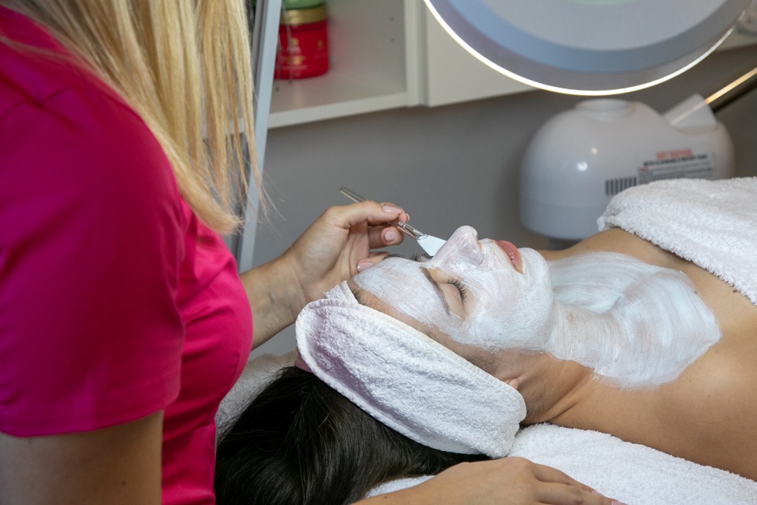 Njega lica - LD Beauty Centar, Zagreb Mezoterapija lica Lice Mezoterapija lica, Zagreb, Trešnjevka – sjever