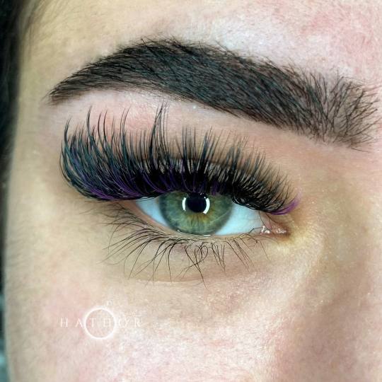 Hathor beauty room #zagreb Nadogradnja trepavica Ugradnja trepavica - ruski volumen Ruski volumen