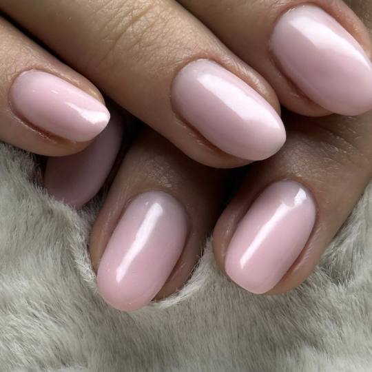 Mia’s Beautique #zagreb Manikura Comby manikura i gradivni trajni lak -ruke