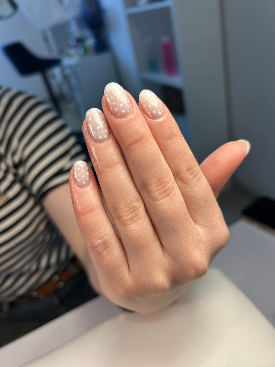 LoveGlam beauty studio #zagreb Izlivanje noktiju Nadopuna noktiju - S dužina
