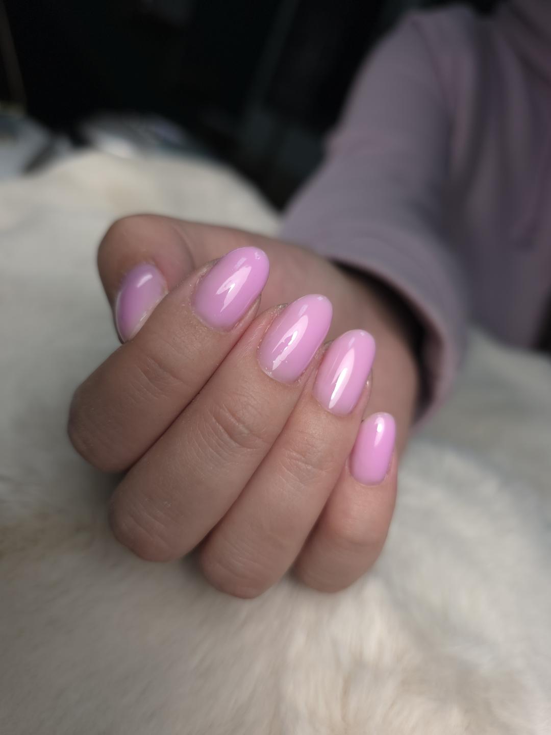 Daniva brow and beauty #zagreb Gel lak Ojačani trajni lak - ruke