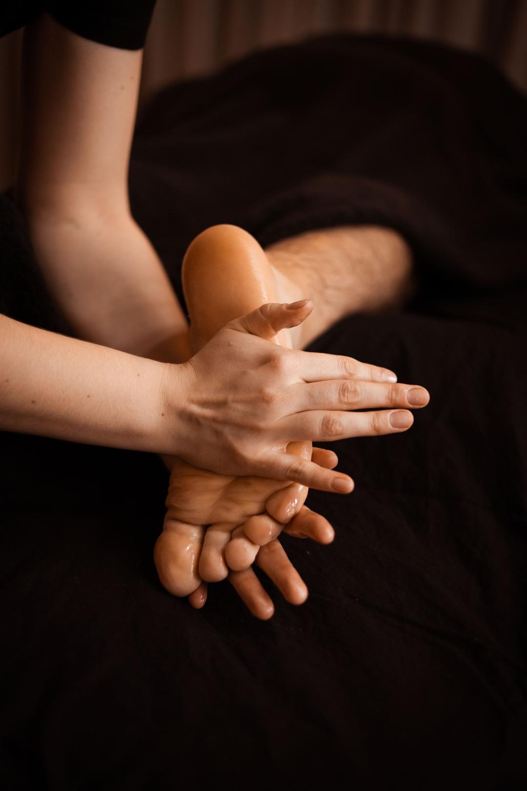 Black Line #zagreb Masaža stopala Masaža stopala / dlanova