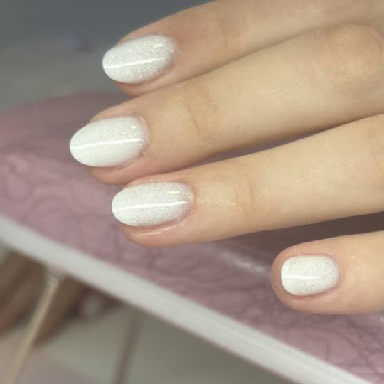 Doll House #zagreb Nadogradnja noktiju Ugradnja noktiju gelom - S dužina