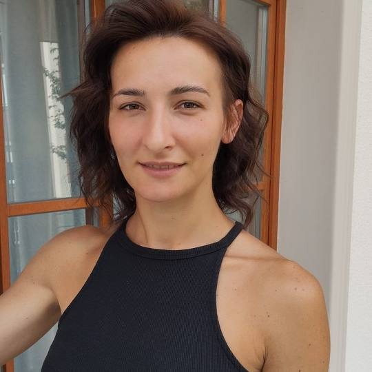 Hairlookboutique #zagreb Feniranje i stiliziranje Valovi - poluduga kosa