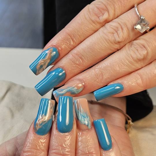 Epic Hair Design #zagreb Gel lak Ugradnja gela - L dužina