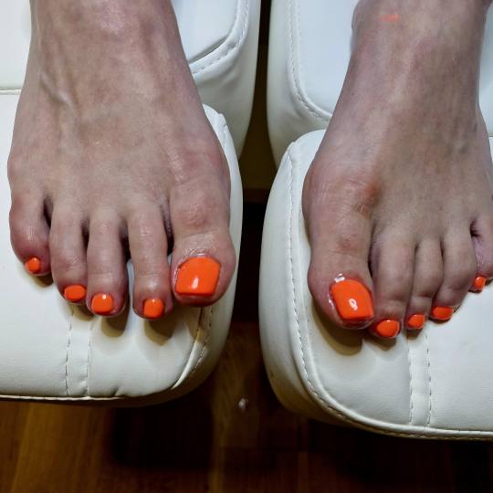 Barbara #zagreb Estetska pedikura Njega stopala + trajni lak