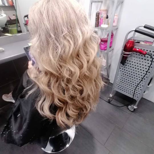 Studio Divas #rijeka pramenovi, preljev, šišanje, frizura