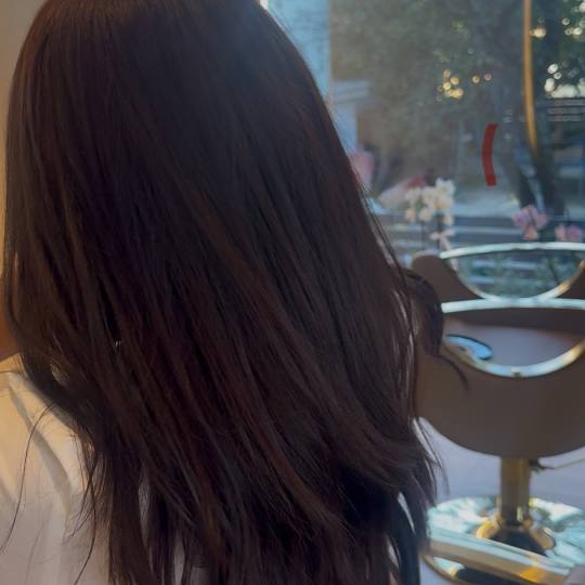 SABRINA STRIJA BEAUTY & SPA #zagreb Blajhanje kose Skidanje boje / posvjetljivanje - duga kosa Skida