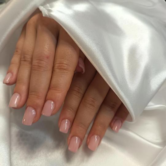 Alum beauty studio usluga
