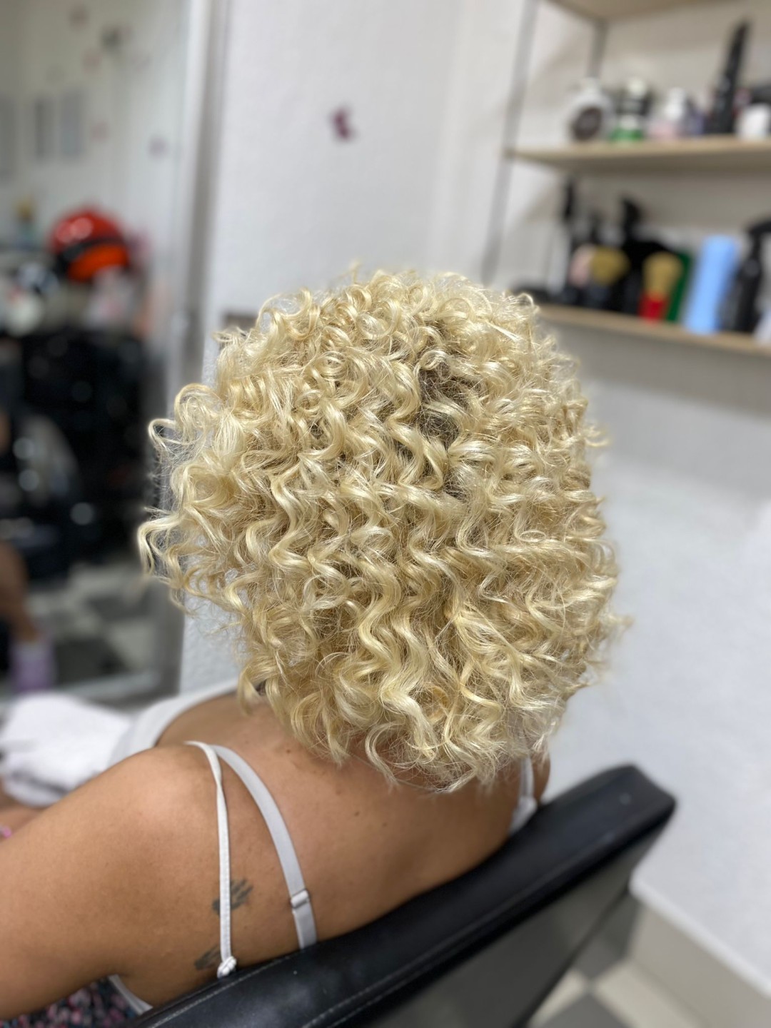 Studio Lara #velika-gorica Svečane i frizure za svadbu Afro frizura - kratka kosa