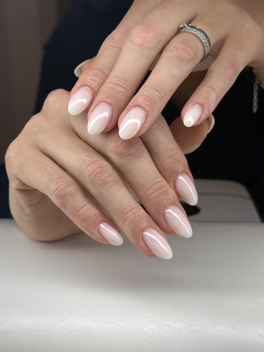 Naté Beauty Room #rijeka Korekcija noktiju Prirodni nokti - M dužina