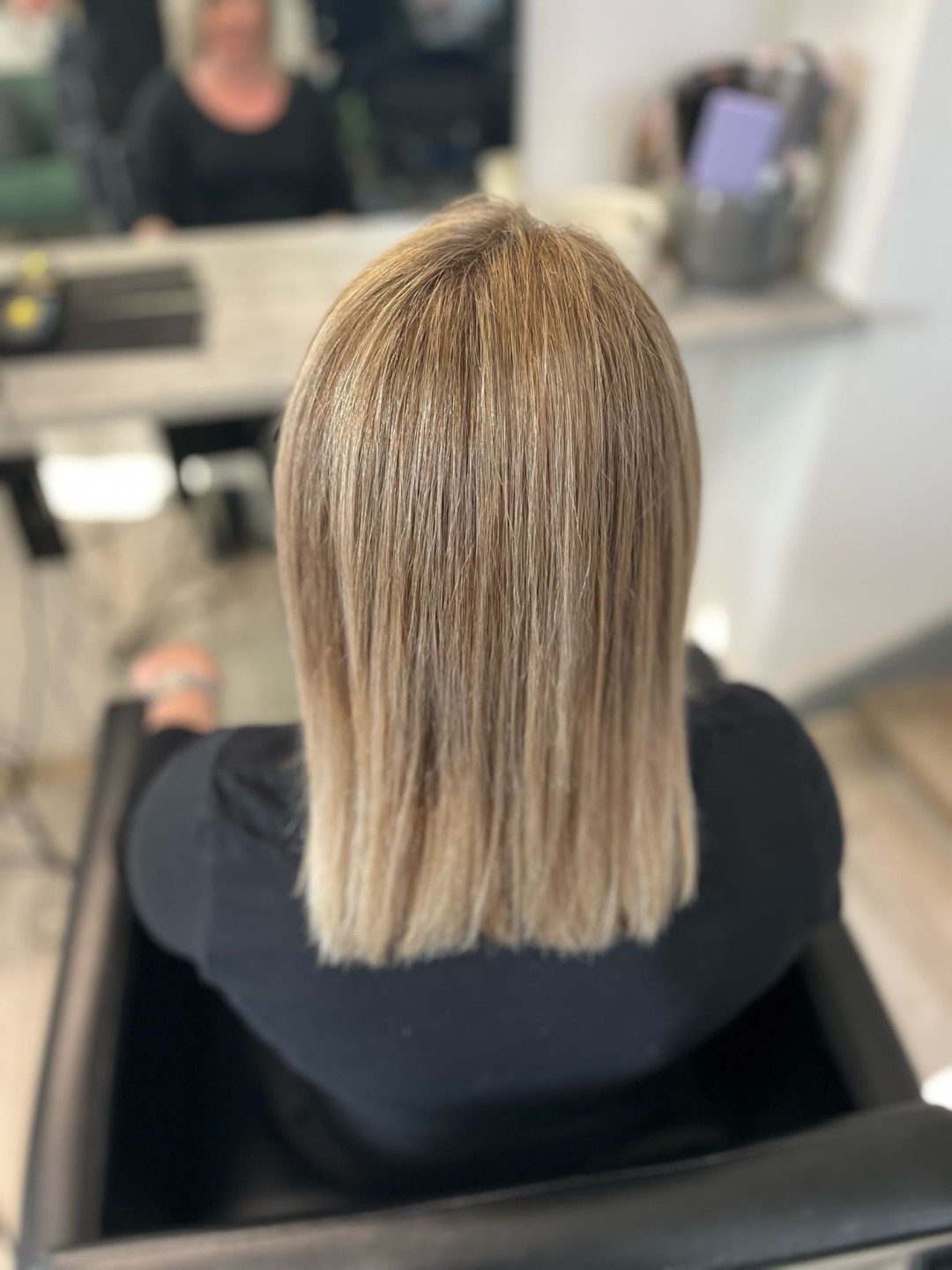 Jelle #porec Feniranje i stiliziranje Feniranje na ravno - kosa do ramena