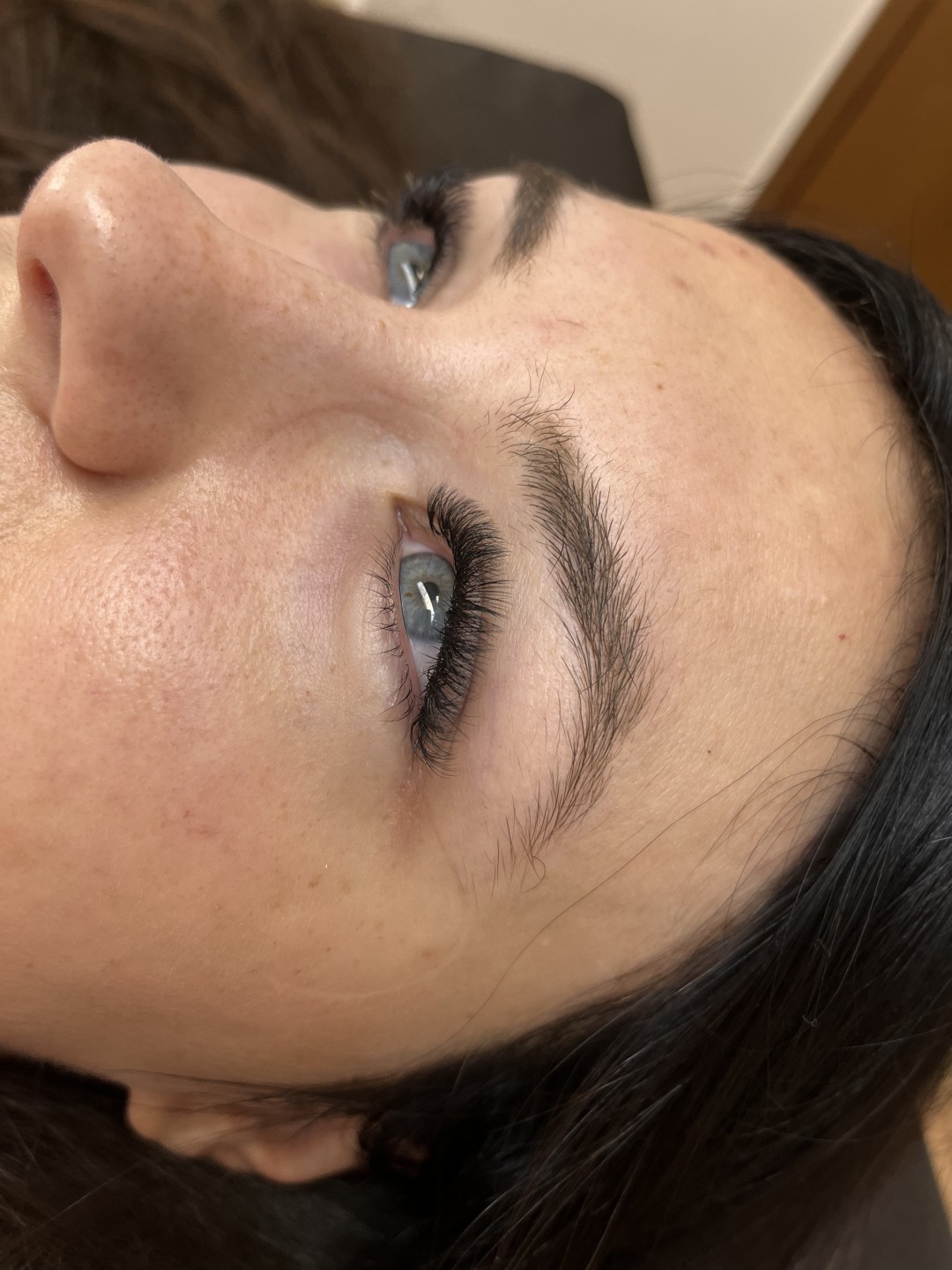 MonLash beauty salon #zagreb Nadogradnja trepavica Ugradnja volumenskih trepavica