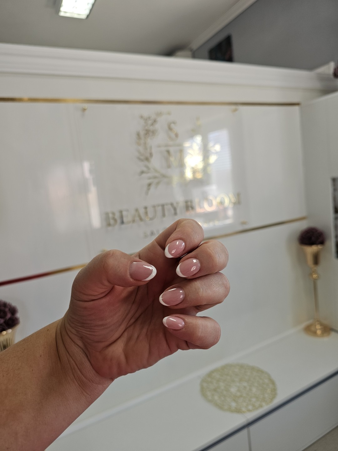 S M Beauty Bloom #zadar Manikura Trajni lak + french - ruke