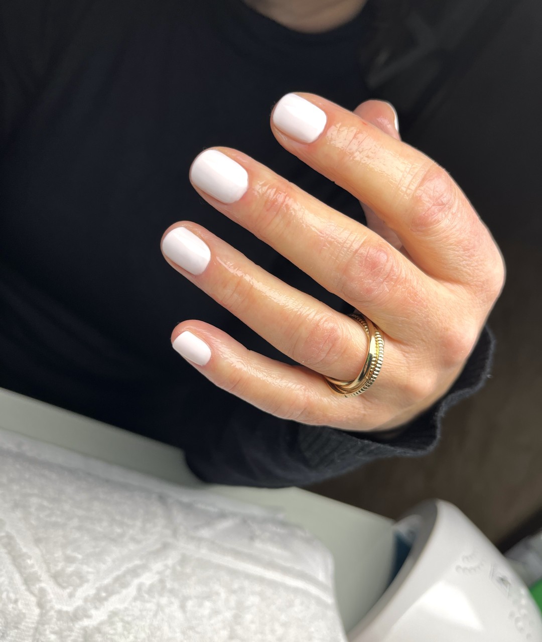 Mia’s Beautique #zagreb Manikura Manikura + lakiranje noktiju